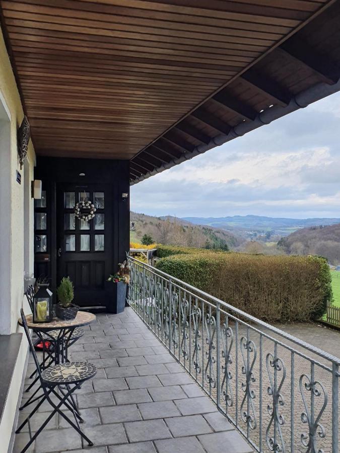 Schoene Aussicht Nettersheim Bagian luar foto