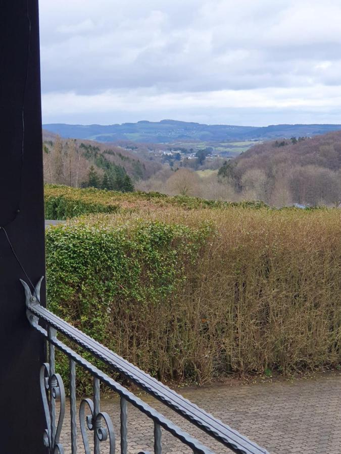 Schoene Aussicht Nettersheim Bagian luar foto
